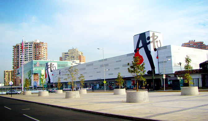 Mall Apumanque